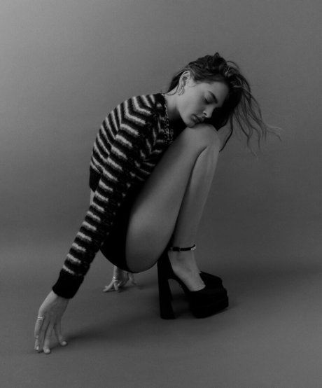 ブラジルの猫オンリーファンズ 美しい裸 写真