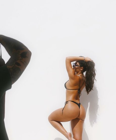 Gabriela Versiani スター ヌード 写真