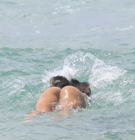 Gabriela Versiani セックスモデル 写真