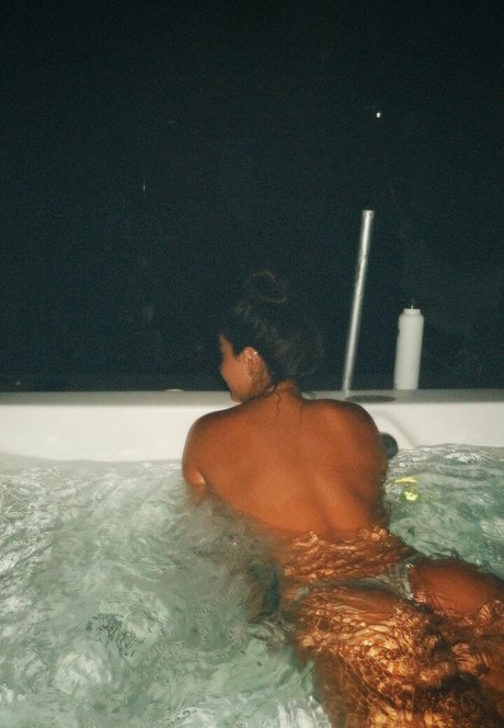 熟女乱交OnlyFans アダルト無料 画像