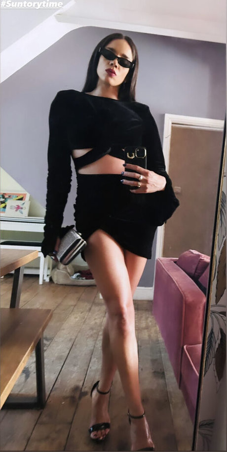 巨乳に射精 OnlyFans ホット 写真