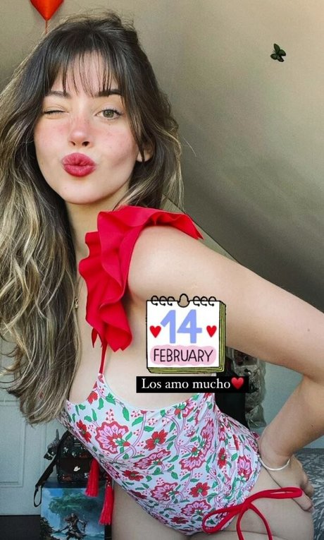 icata 高品質のポルノスター 写真