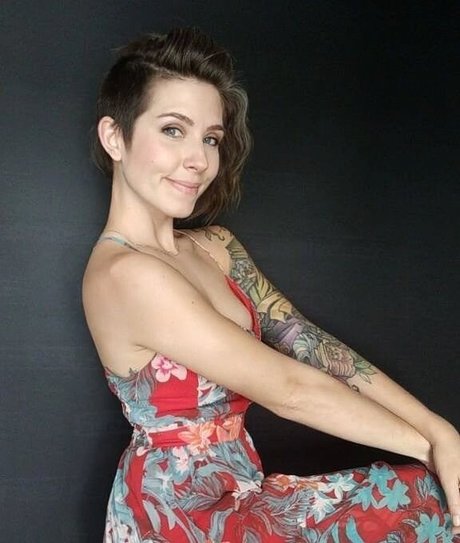 Soe Gschwind アダルト女優 画像