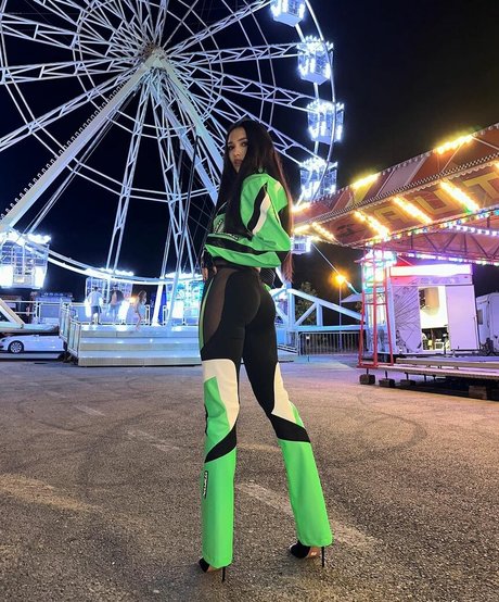 Daria Zaritskaya 完璧なスター 写真