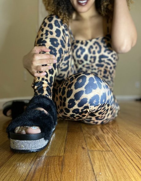 jenniferxsanchez ポルノモデル 写真