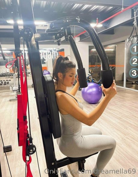 年配の熟女オンリーファンズ セックス 写真