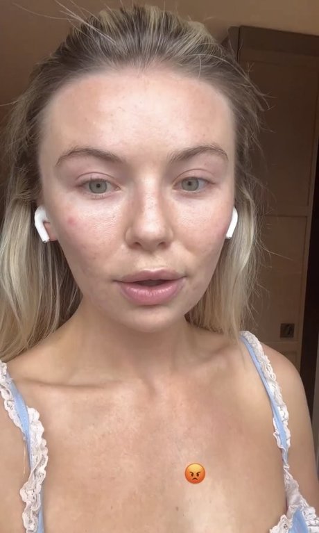 Georgia Toffolo 高品質モデル 画像