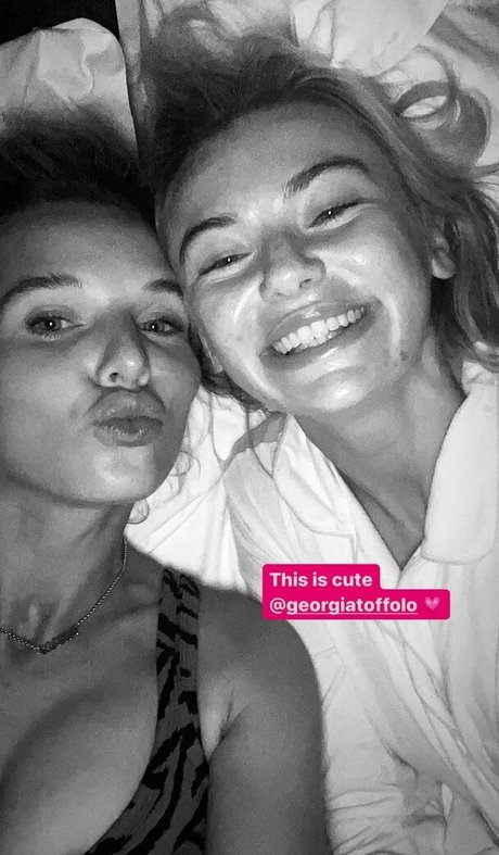 Georgia Toffolo Bilder