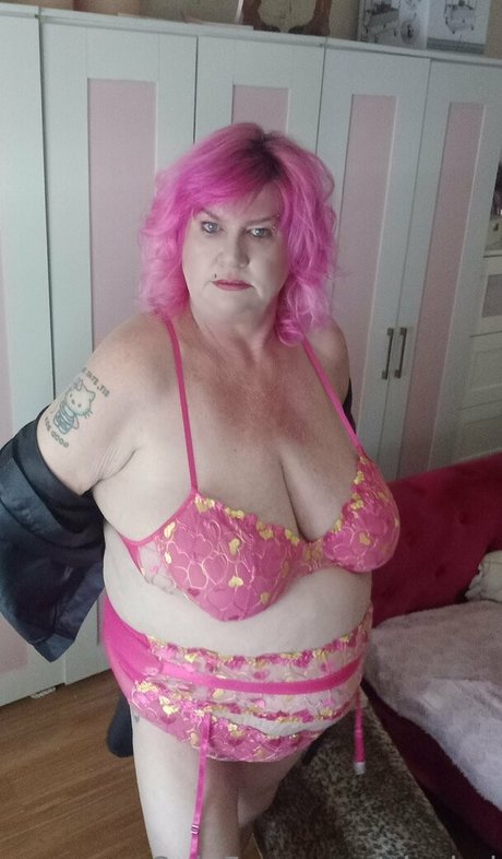 pinkywinky22 ポルノスター ギャラリー