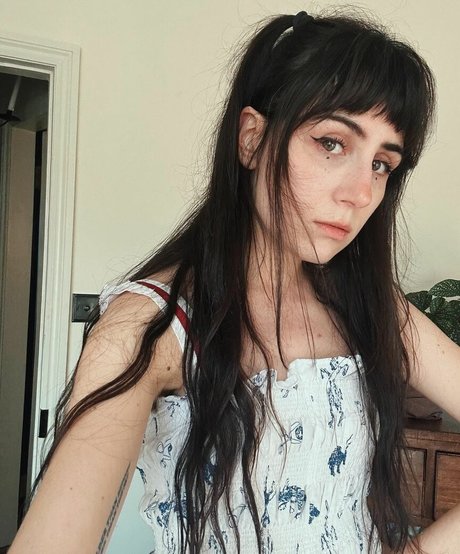 トゥインクスオンリーファンズ 美しいポルノ 画像