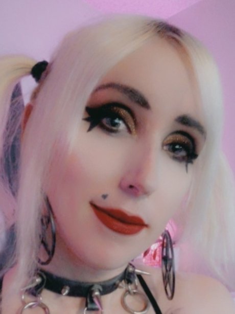 Liberty Lane TS トップポルノスター 画像