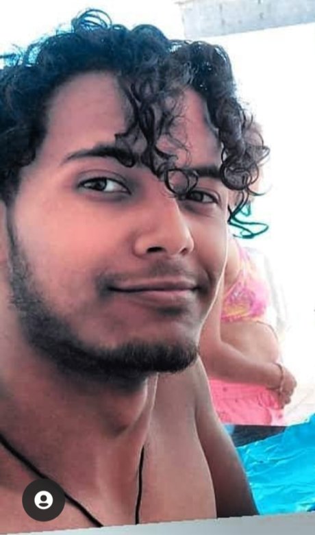 Levy Atreus 裸の女優 写真