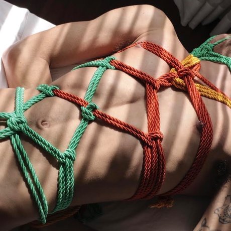 Leandro Leeme ヌードスター アーカイブ