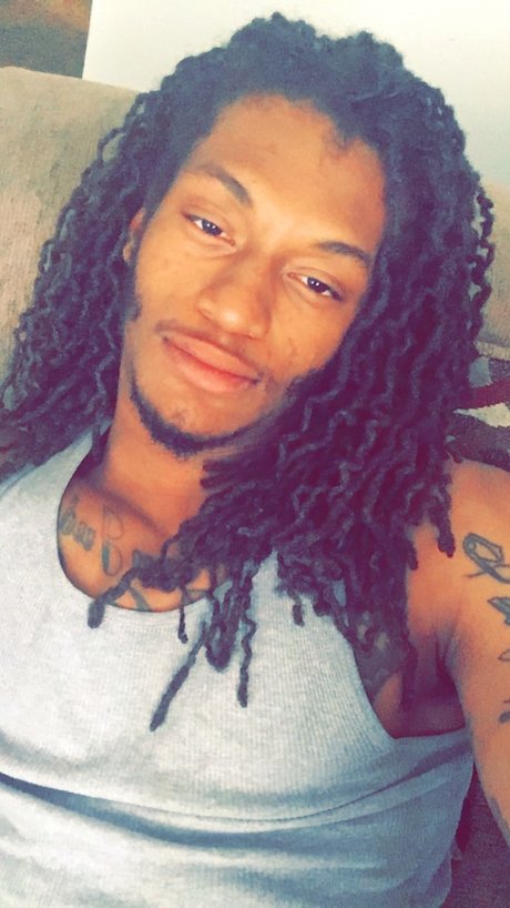 Trebih ヌードスター 写真