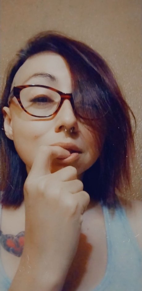 Lola Kat アートモデル ギャラリー