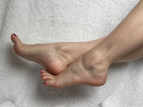 _Luna s Feet_ ヌード女優 写真