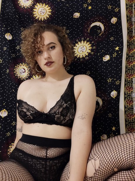 Lucy Lune 独占女優 写真