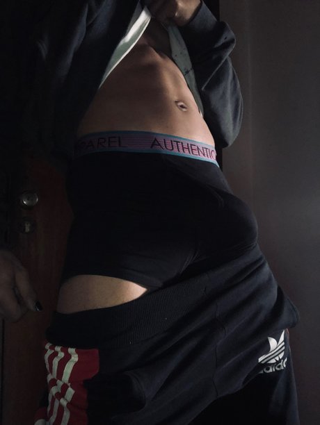 ソロオンリーファンズ セックス 写真