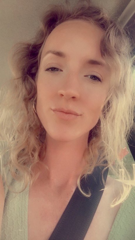 New to Onlyfans かわいいスター 写真