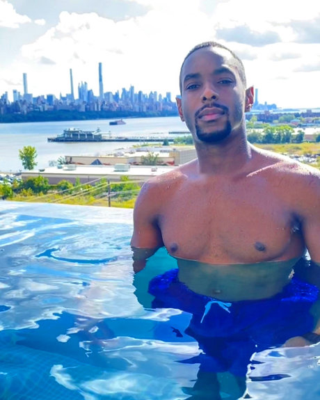 ブロンドビキニOnlyFans 無料セックス 写真