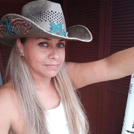 mariposalatina ポルノスター セクシー 写真