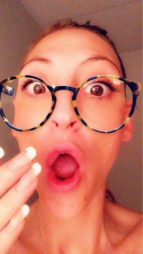 M L R_ アートモデル 写真