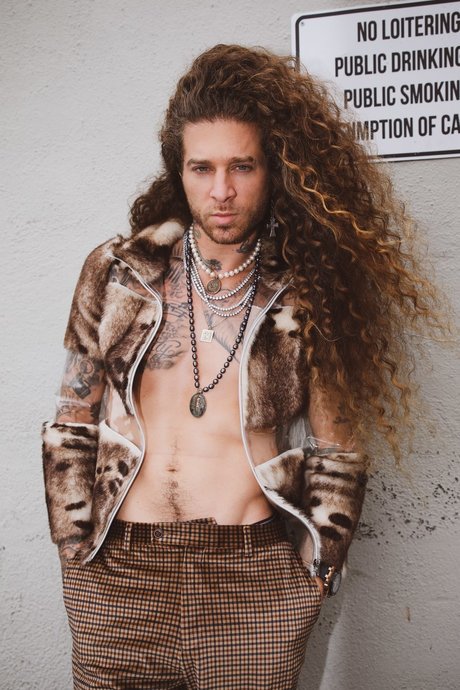 Micky Munday ヌードのポルノスター 写真