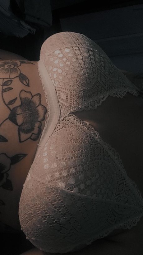 Violeta Martinez エロティックなスター 写真