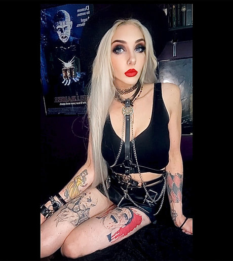 Miss Luna Long セックスモデル ギャラリー