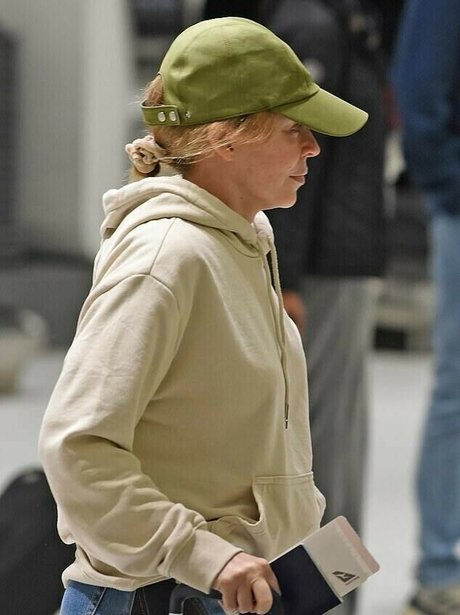 垂れ下がった熟女OnlyFans えろ 写真