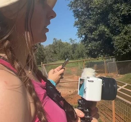 Loserfruit ホット女優 写真