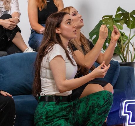 Loserfruit アダルトスター 画像