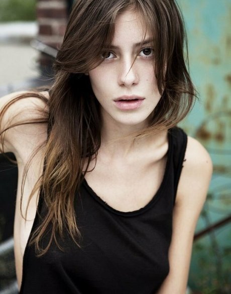 教師限定ファン 裸 画像