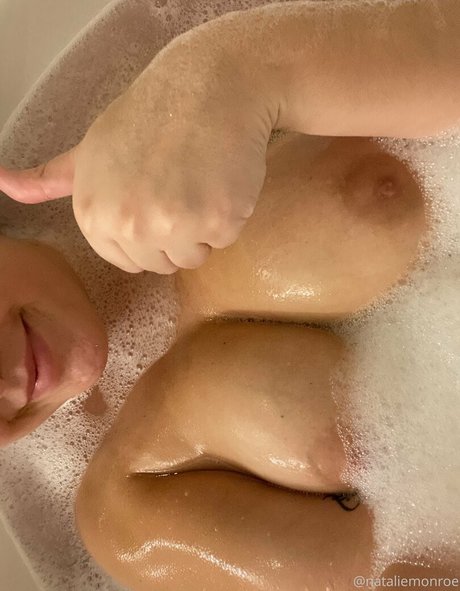 ぽっちゃり 主観視点 OnlyFans トップ 画像