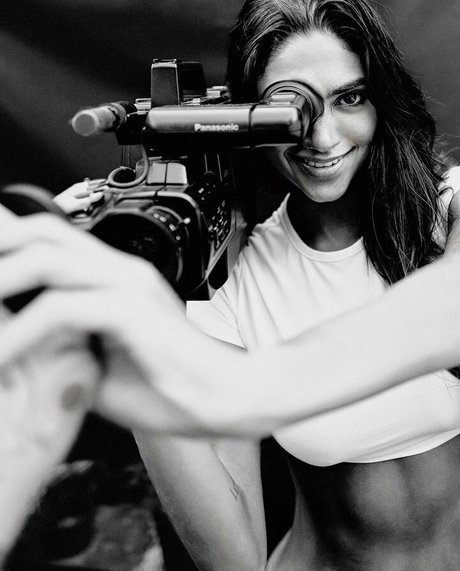 Arianny Negron アダルト女優 画像