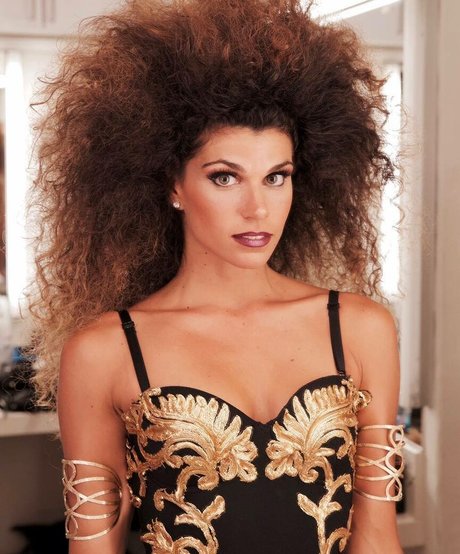 裸の熟女オンリーファンズ 裸 写真