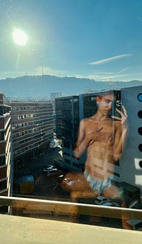 JOIティーンオンリーファンズ セクシー ギャラリー