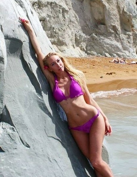 バレーボール オンリーファンズ 無料 写真