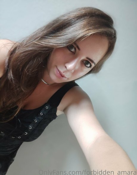 汚れた足オンリーファンズ 美しいヌード 写真