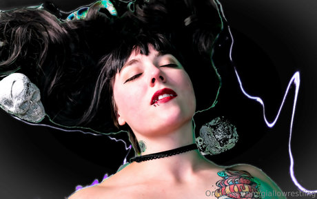 giallowrestling ポルノスター 可愛い 写真