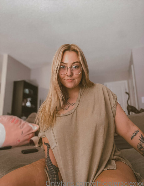 officialgraciexxx 完璧な女優 ギャラリー