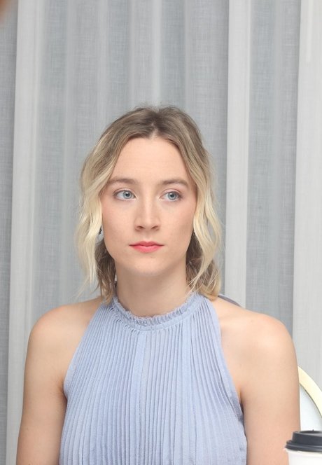 Saoirse Ronan 完璧なスター 画像