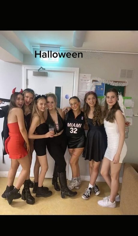 ロシアのお母さんOnlyFans 美しい 写真