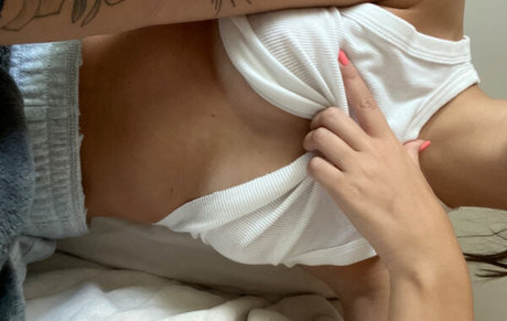 ミニドレス OnlyFans アートxxx 写真