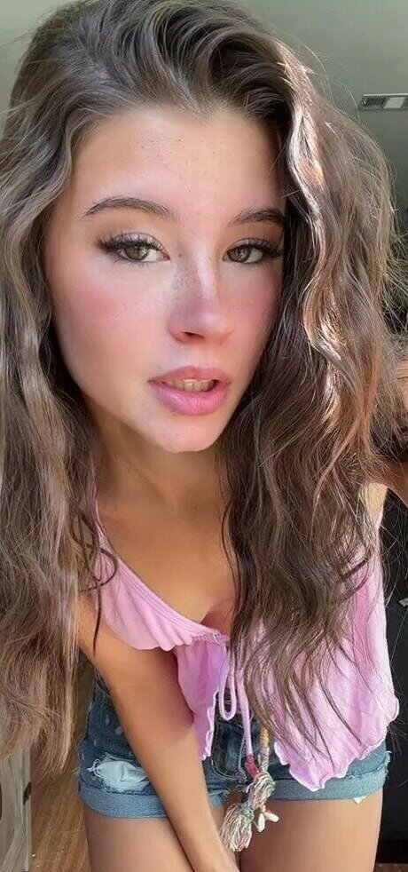 巨乳 パイズリ OnlyFans 美しい 写真