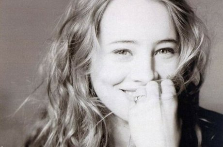 Isild Le Besco ヌードのポルノスター 写真