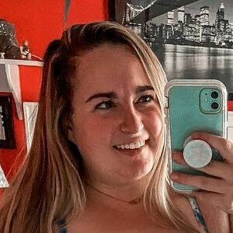 自然な赤毛のオンリーファンズ 無料セックス 画像