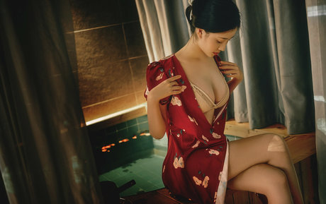 2024年のトップOnlyFans 美しいヌード 画像