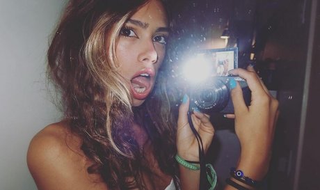 ママのアナルOnlyFans 無料ポルノ 写真