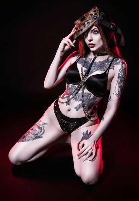 熟女クーガーオンリーファンズ エロ 画像